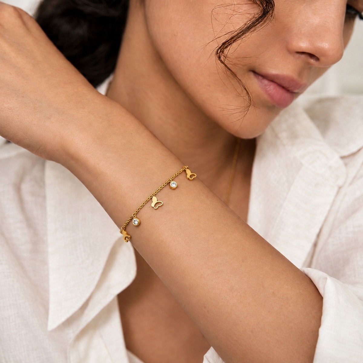 Flutter Link Bracelet - minimal everyday bracelet, anti tarnish gold bracelet - View 5